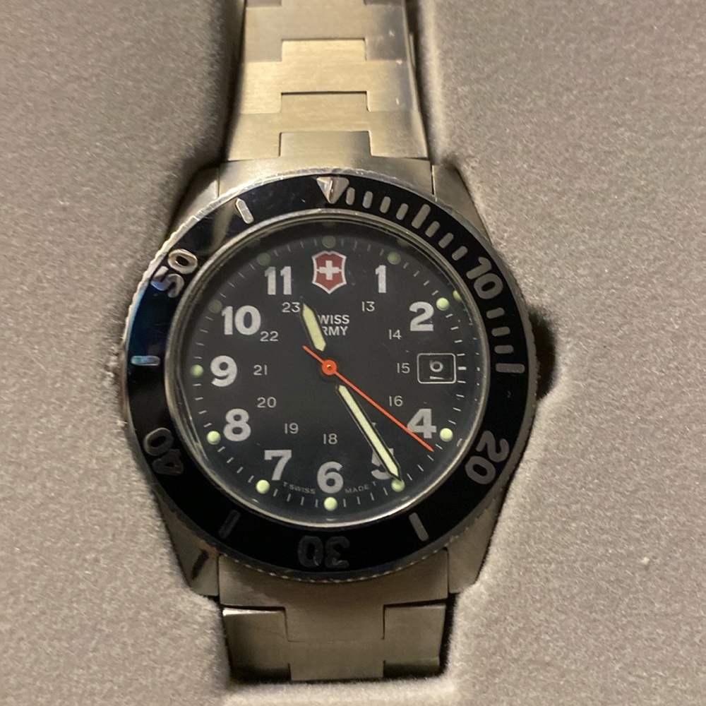 Men’s Victorinox Swiss Army Watch.   New in box.  Never worn